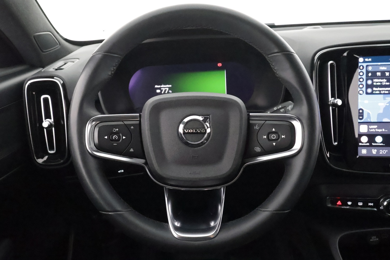 VOLVO C40 2023
