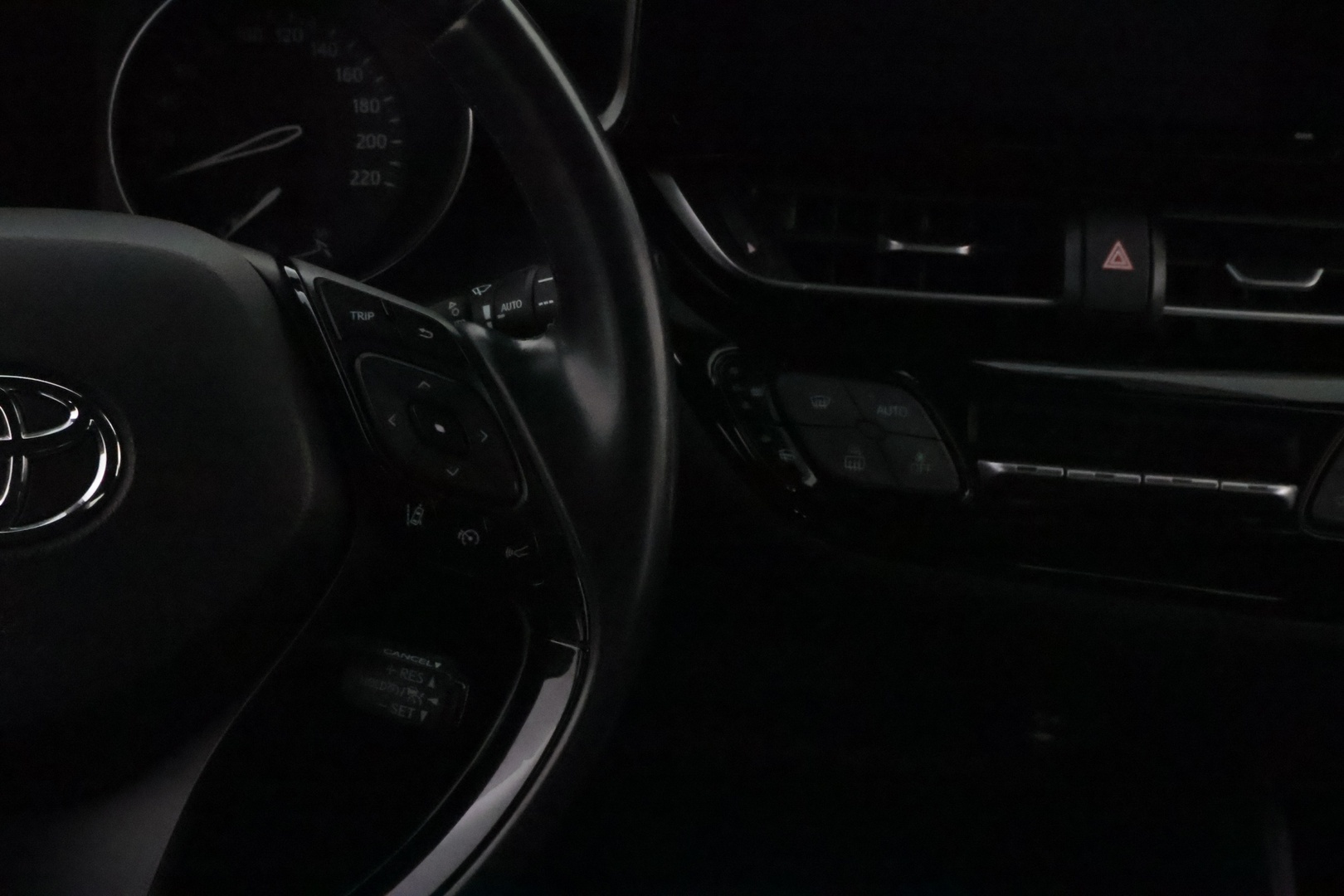 VOLKSWAGEN Phaeton 2003