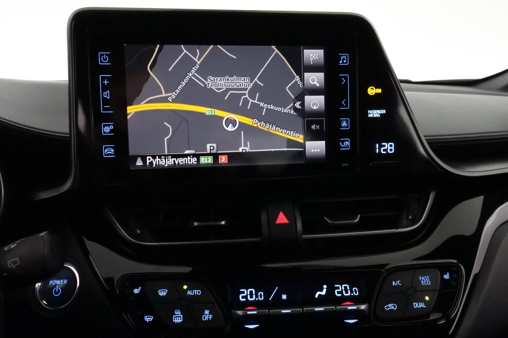 VOLKSWAGEN Phaeton 2003