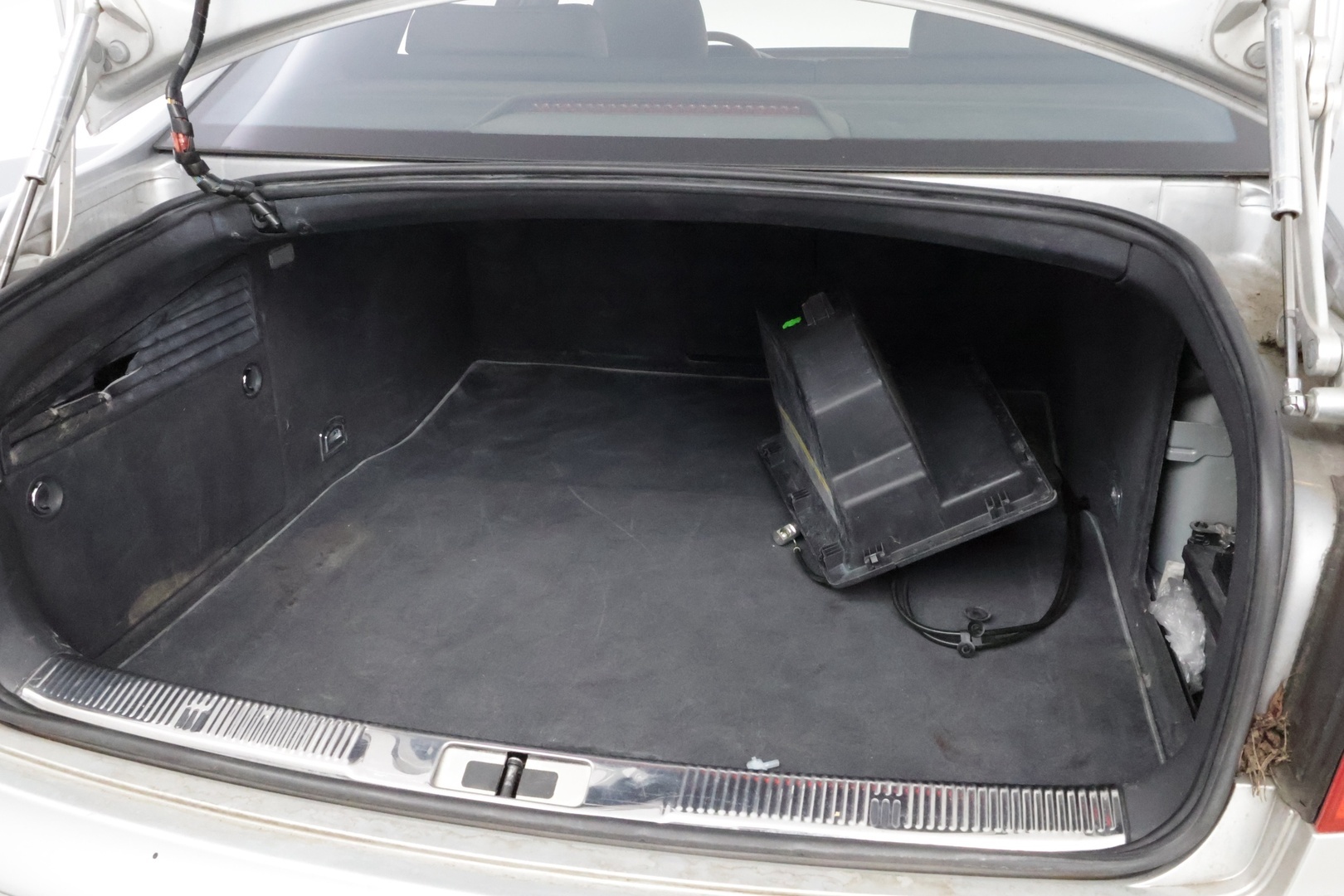 VOLKSWAGEN Phaeton 2003