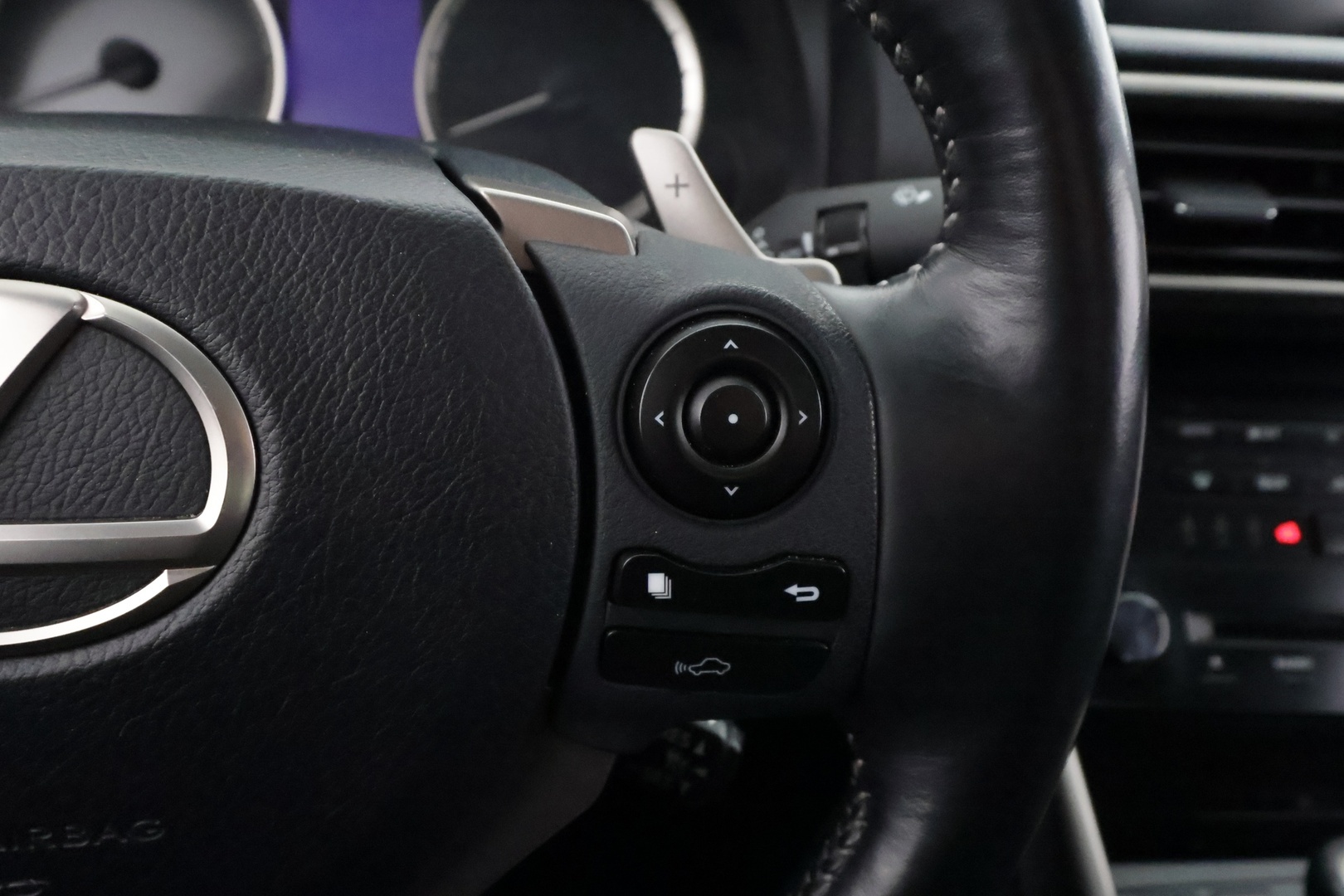 LEXUS IS 2014