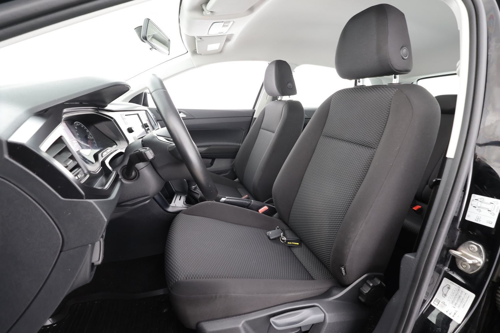 VOLKSWAGEN Polo 2018