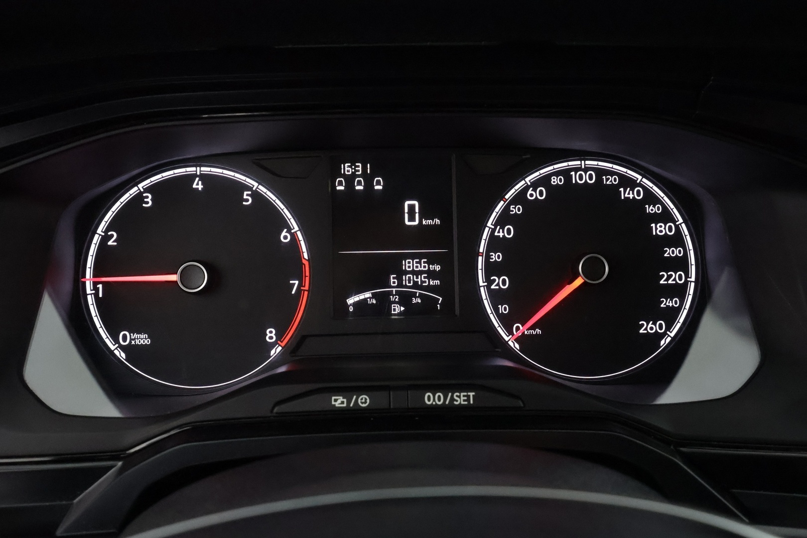 VOLKSWAGEN Polo 2018