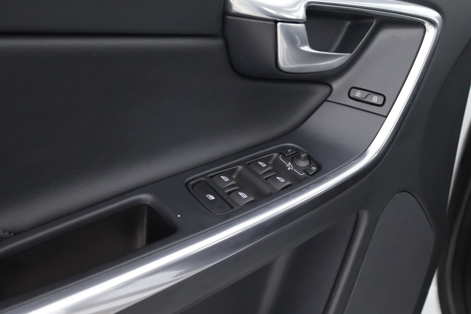 VOLVO XC60 2014