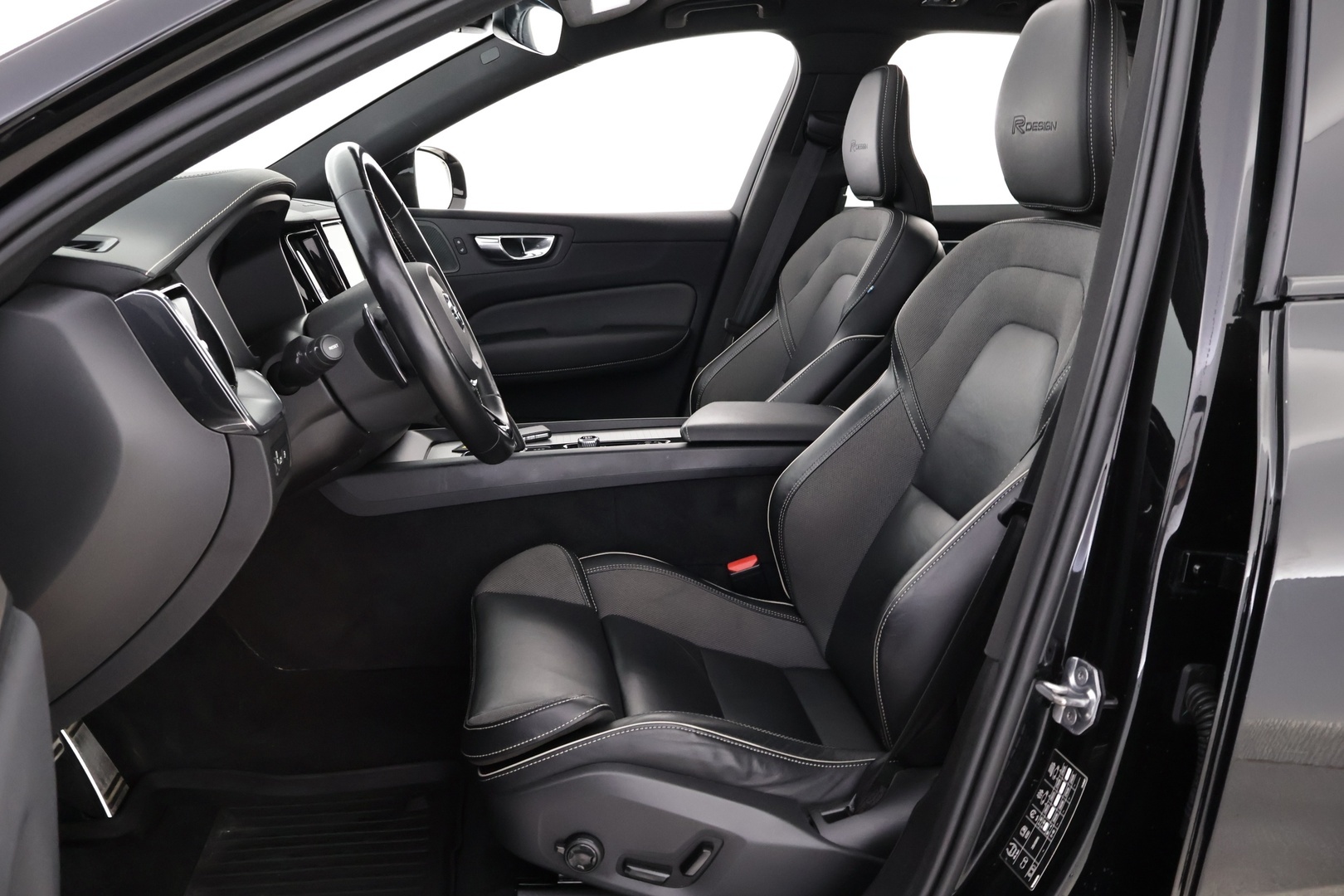 VOLVO XC60 2020