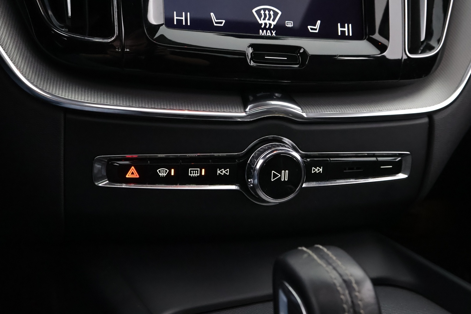 VOLVO XC60 2020