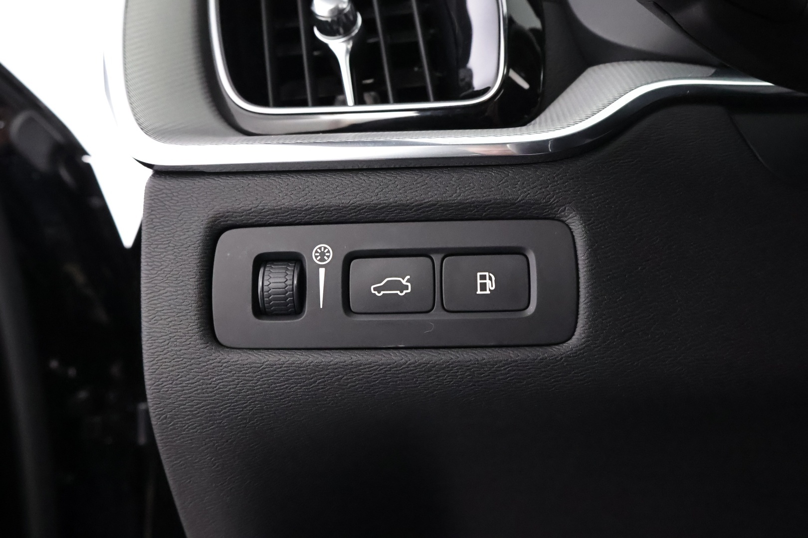 VOLVO XC60 2020