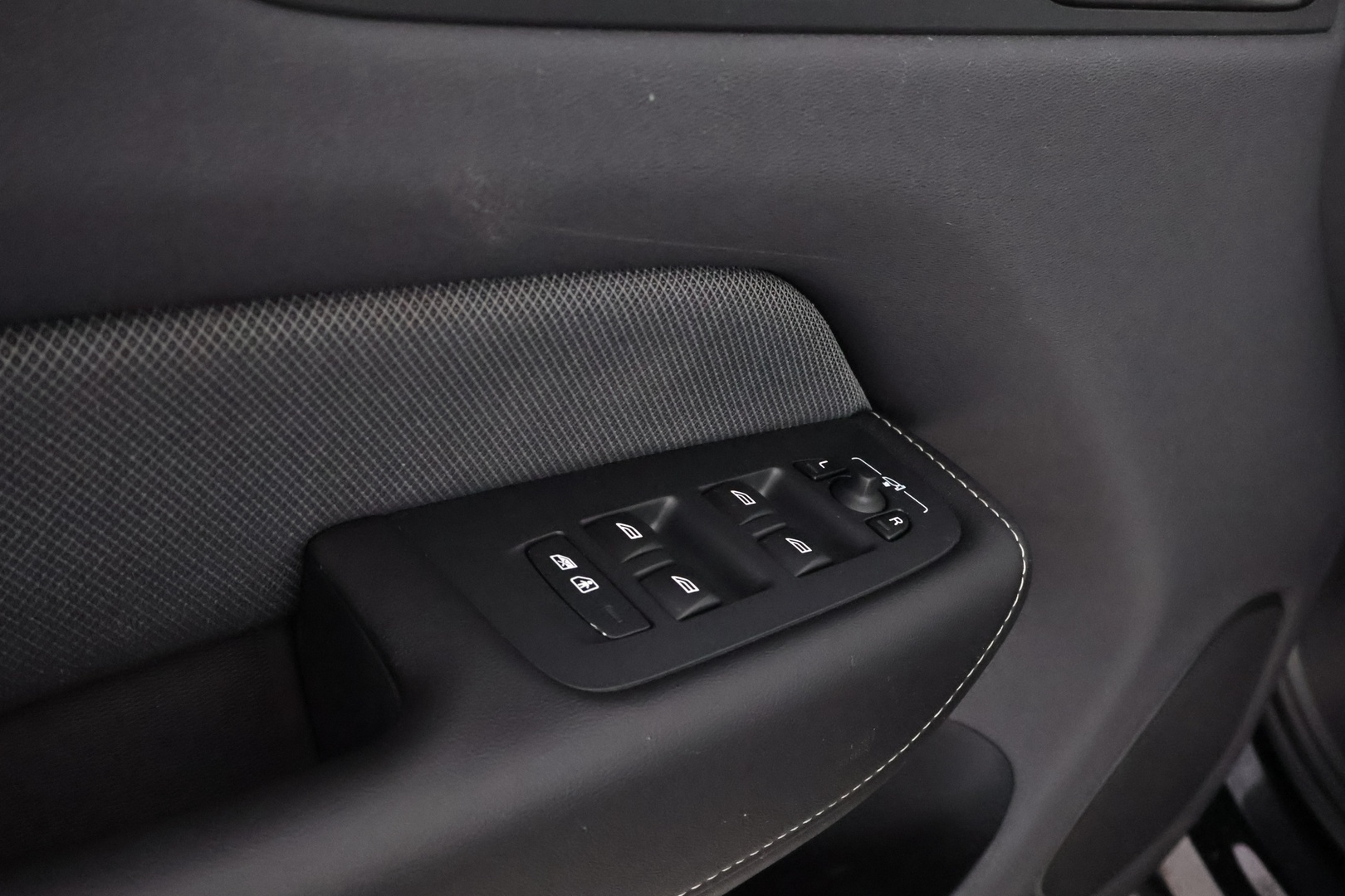 VOLVO XC60 2020