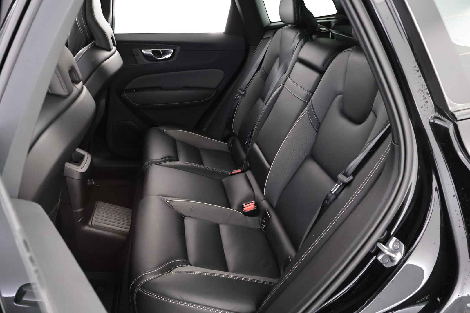 VOLVO XC60 2020