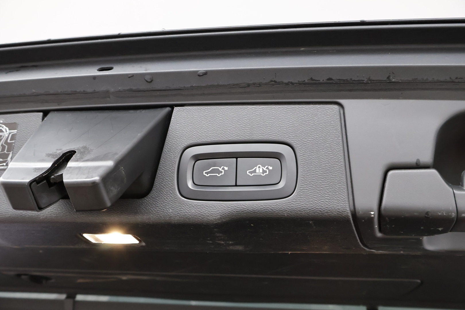 VOLVO XC60 2020