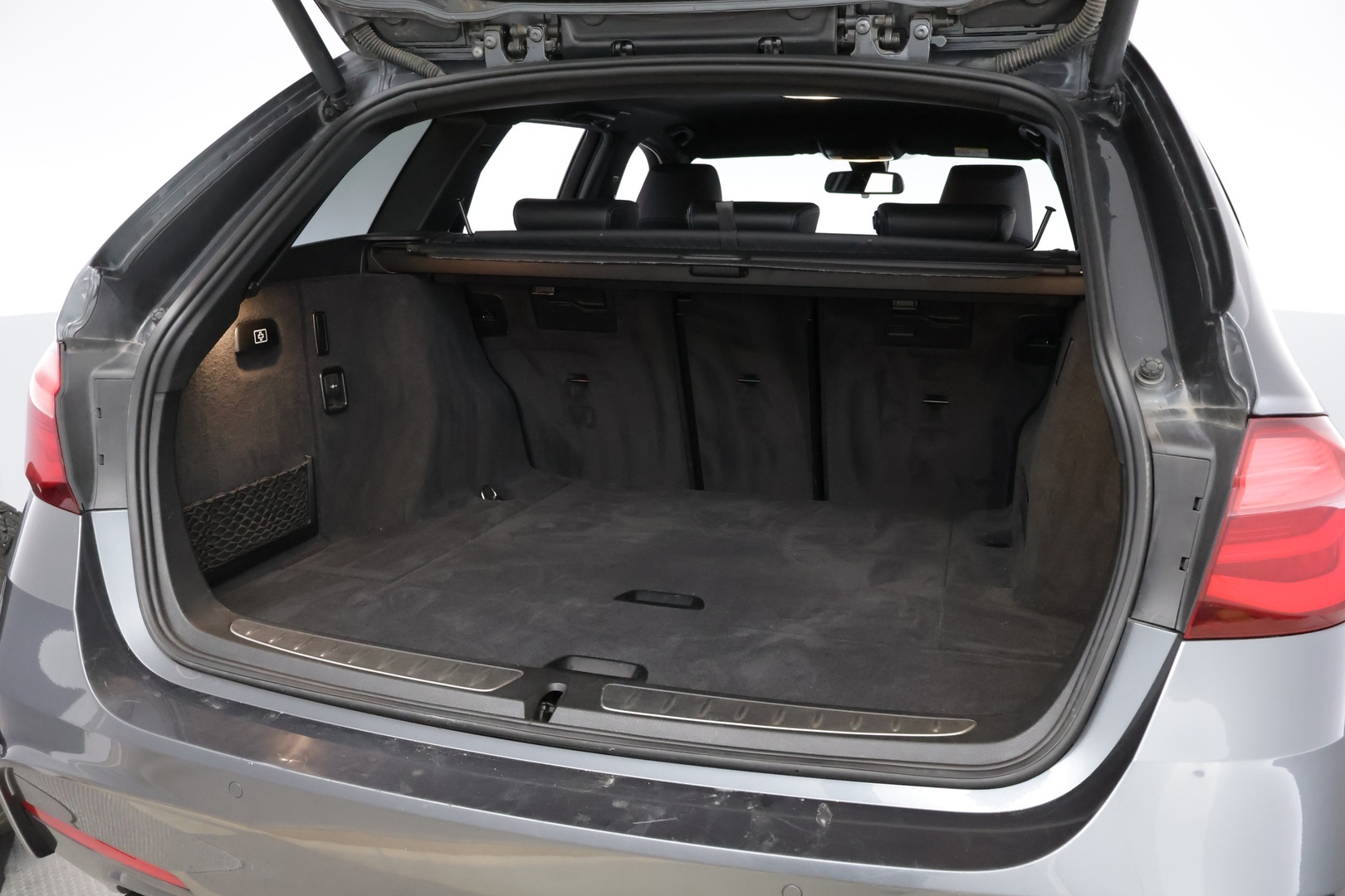 BMW 320 2019