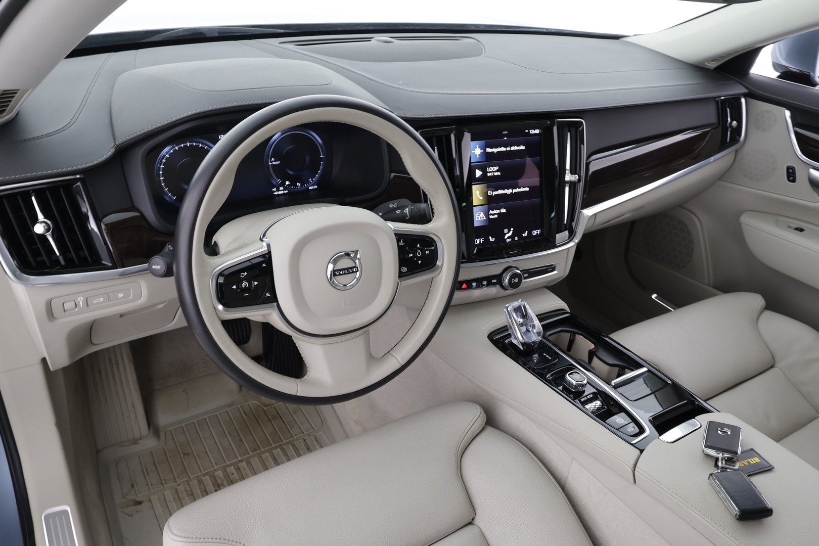 VOLVO S90 2020