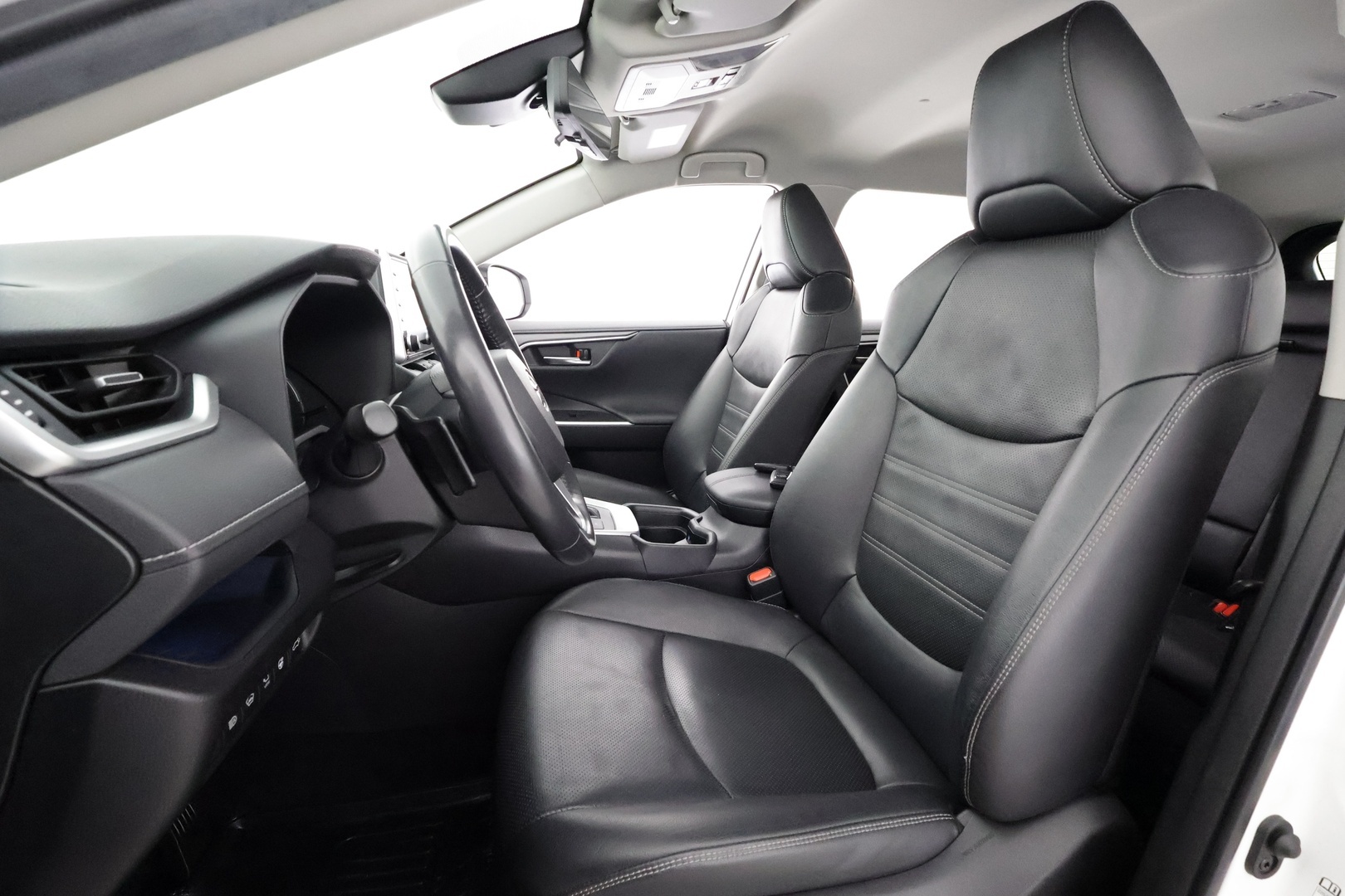 TOYOTA RAV4 2021