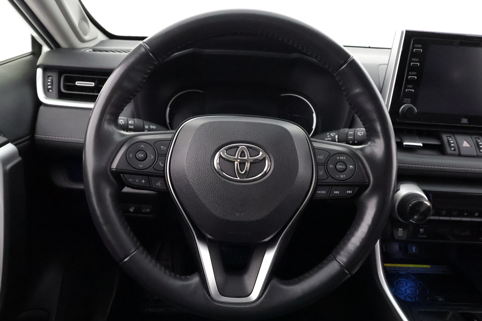 TOYOTA RAV4 2021