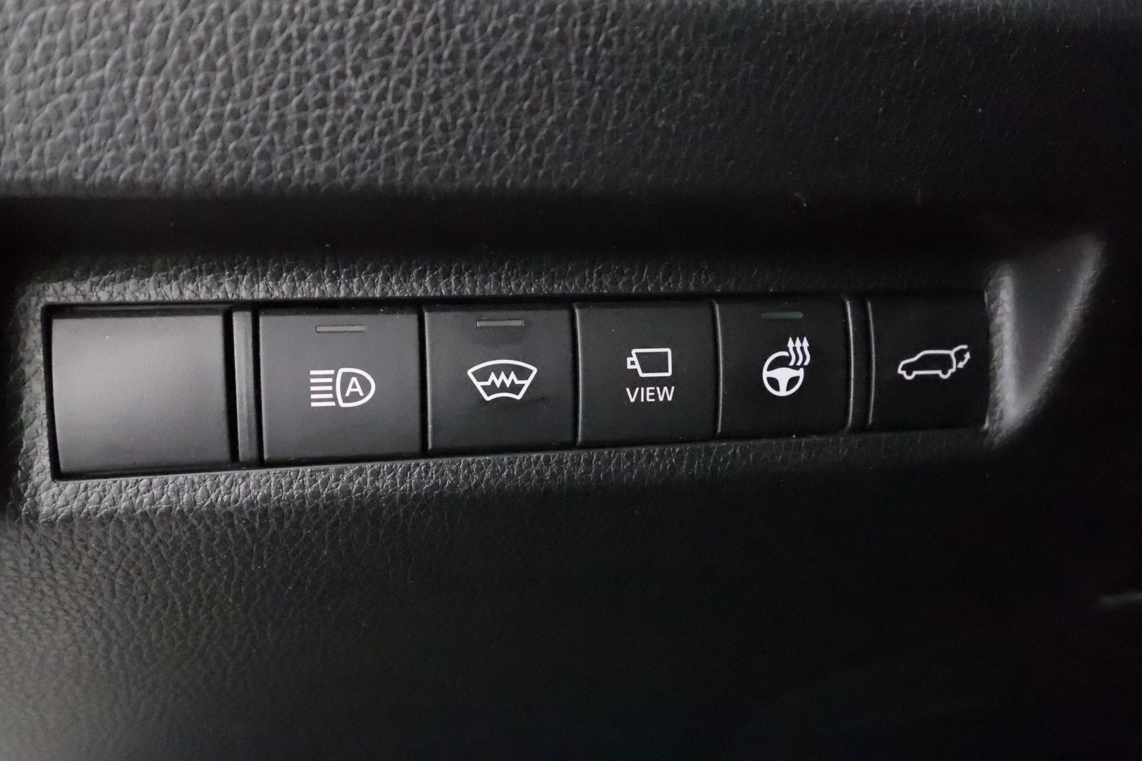 TOYOTA RAV4 2021