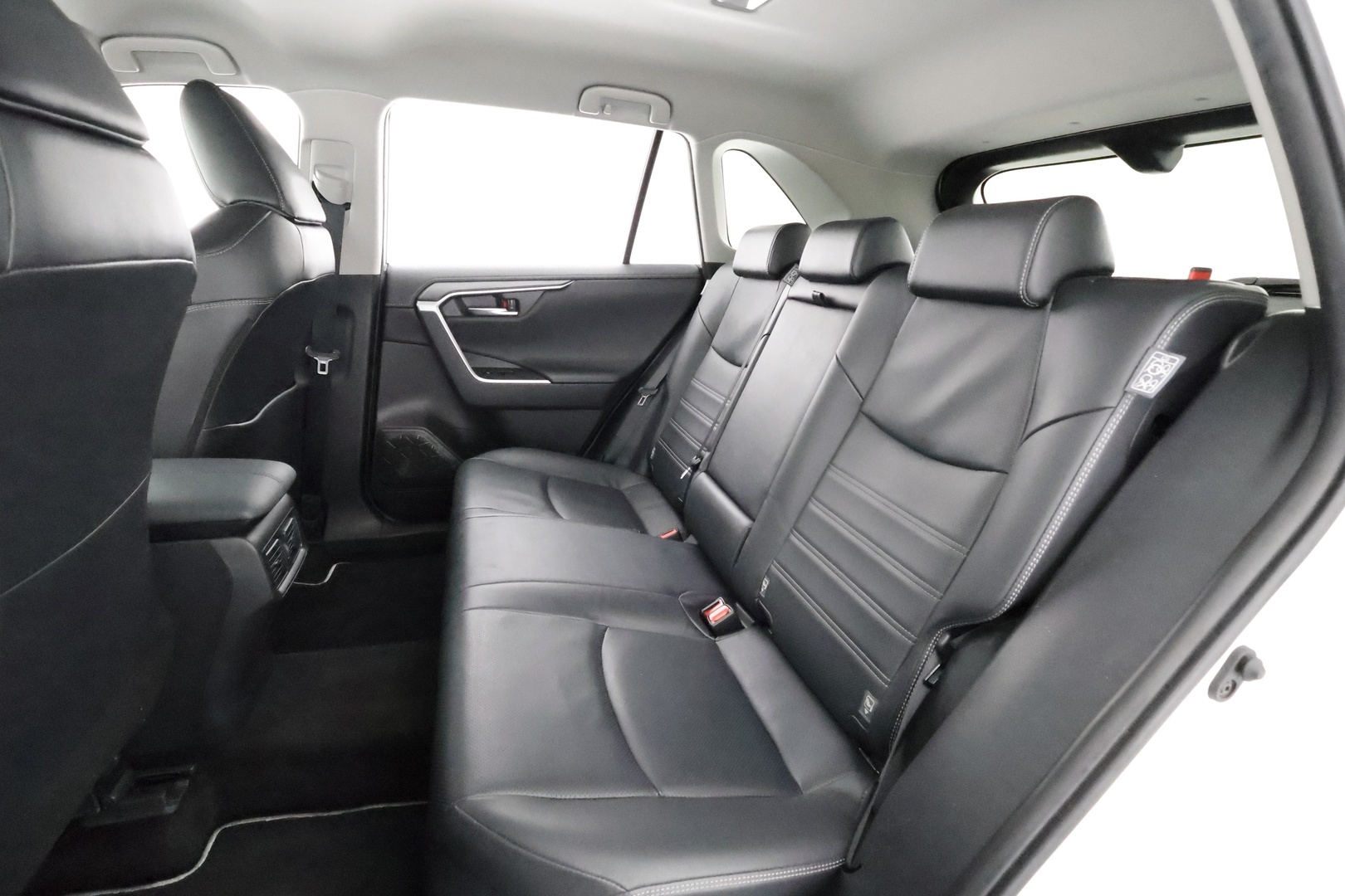 TOYOTA RAV4 2021