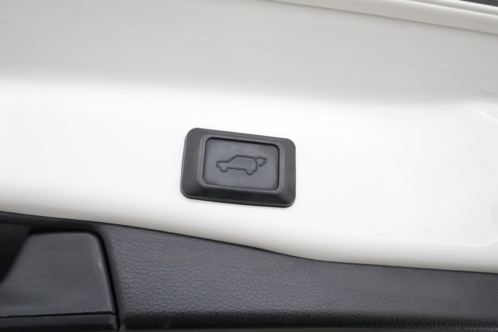 TOYOTA RAV4 2021