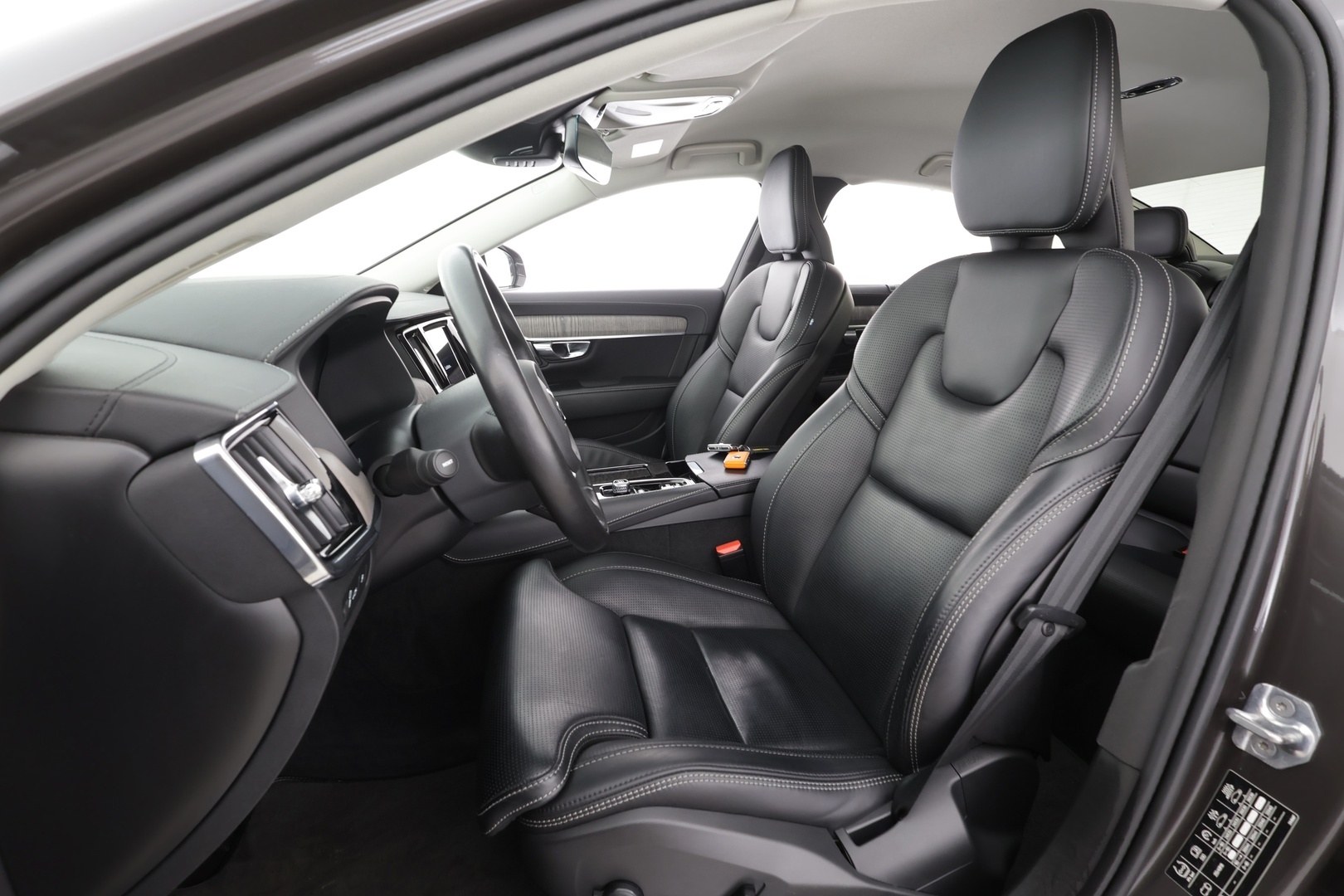VOLVO S90 2021