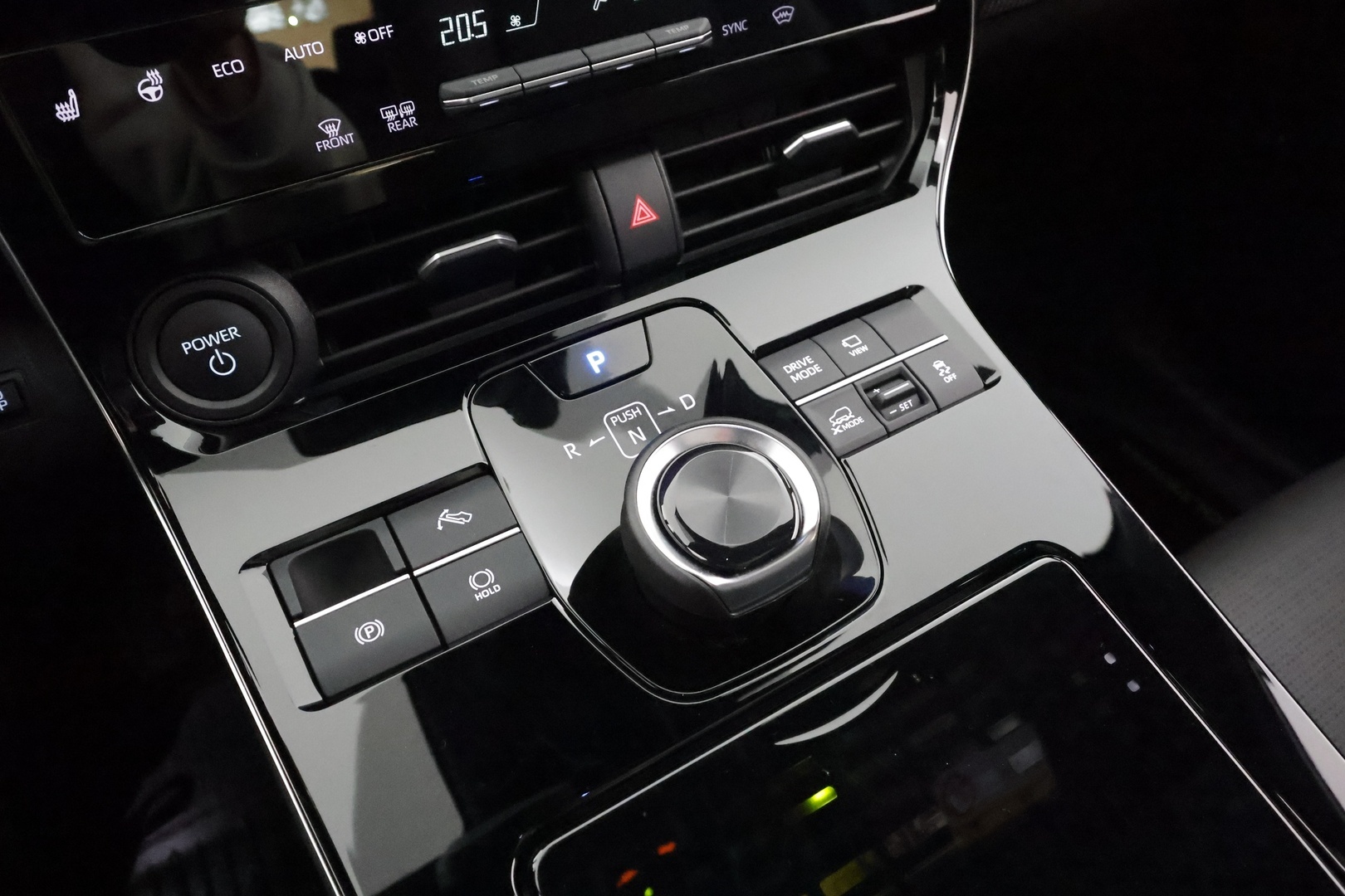 SUBARU Solterra 2023