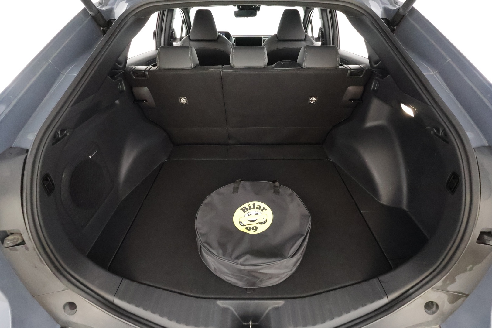 SUBARU Solterra 2023