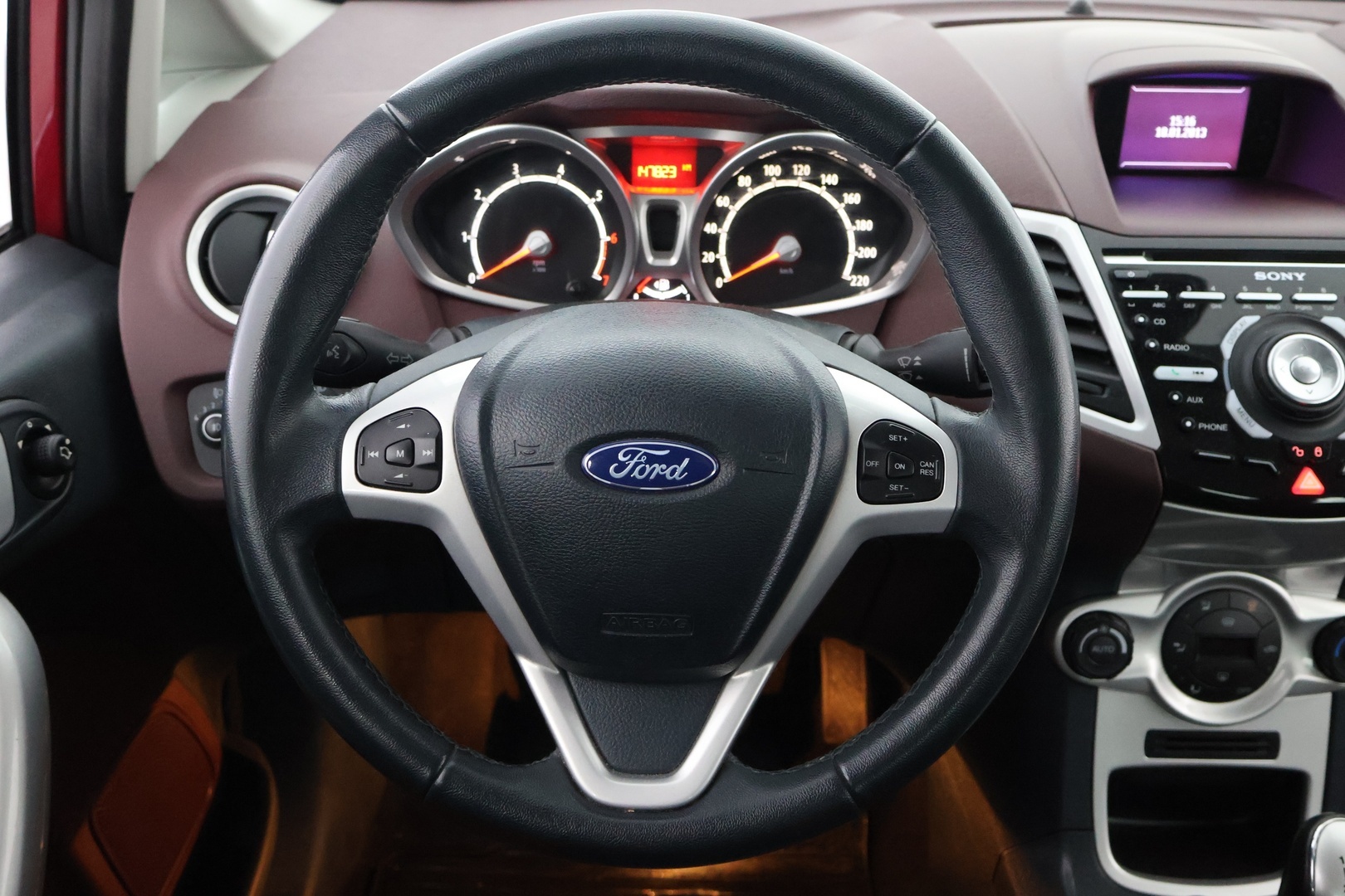 FORD Fiesta 2013
