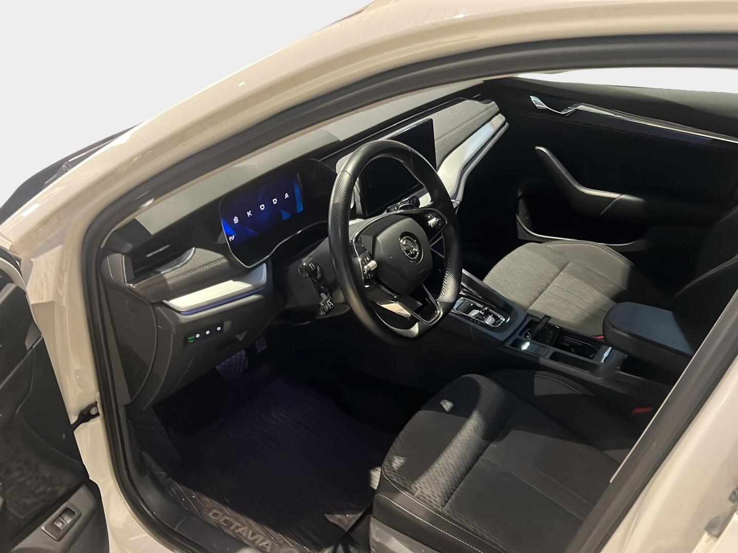 SKODA Octavia 2021
