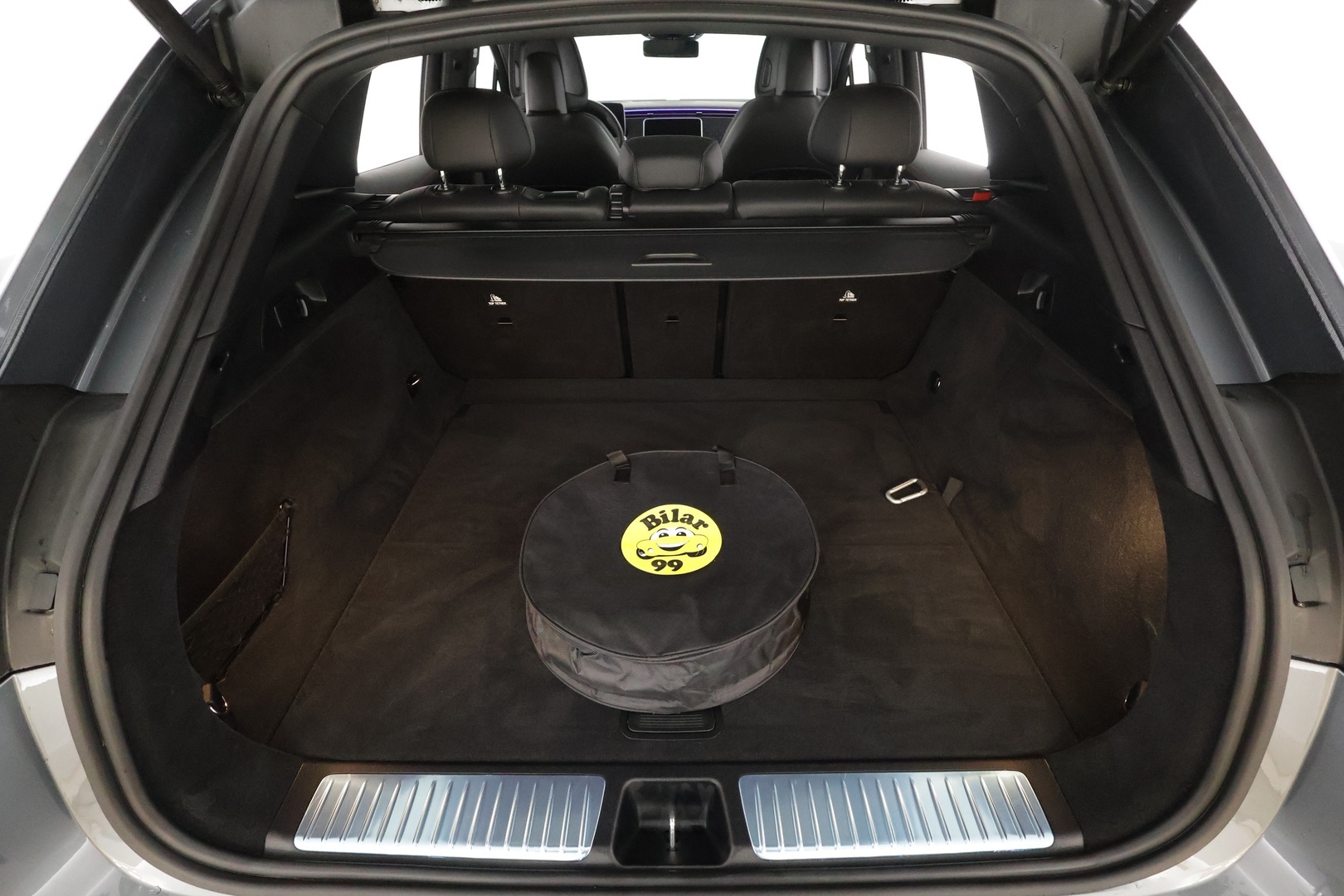 MERCEDES-BENZ EQE SUV 2023