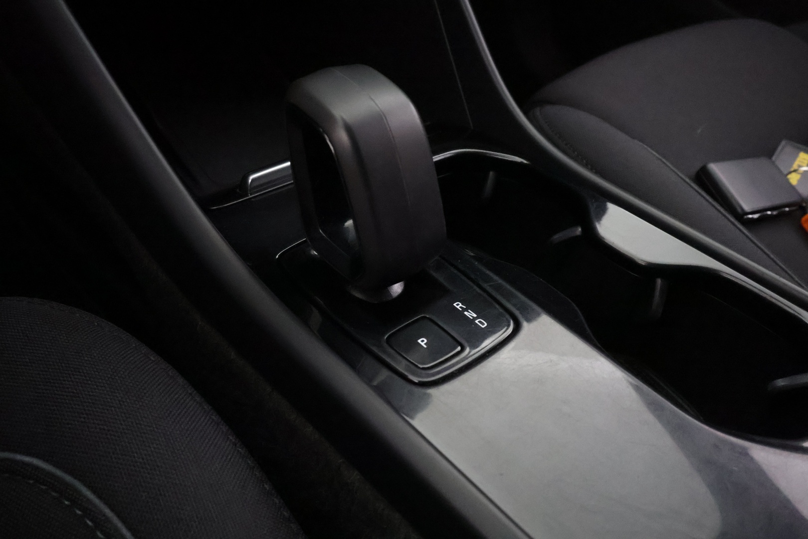 VOLVO XC40 2024