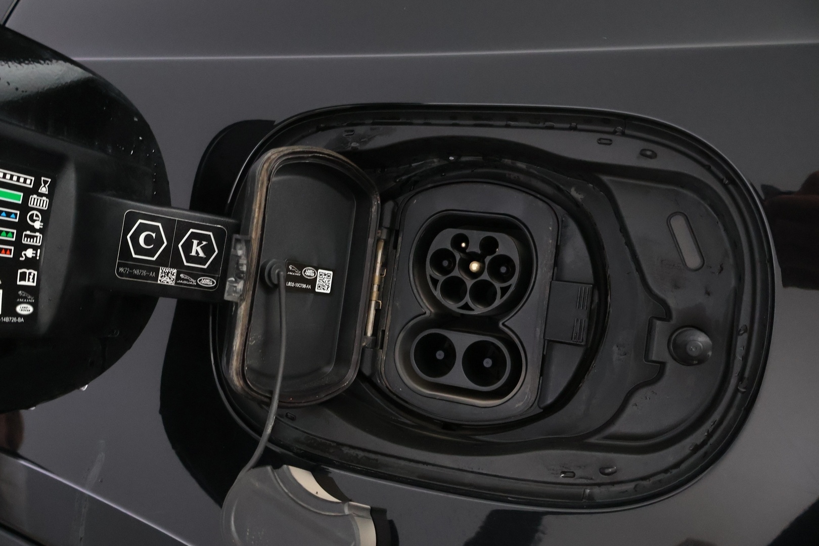 LAND ROVER Defender 2023