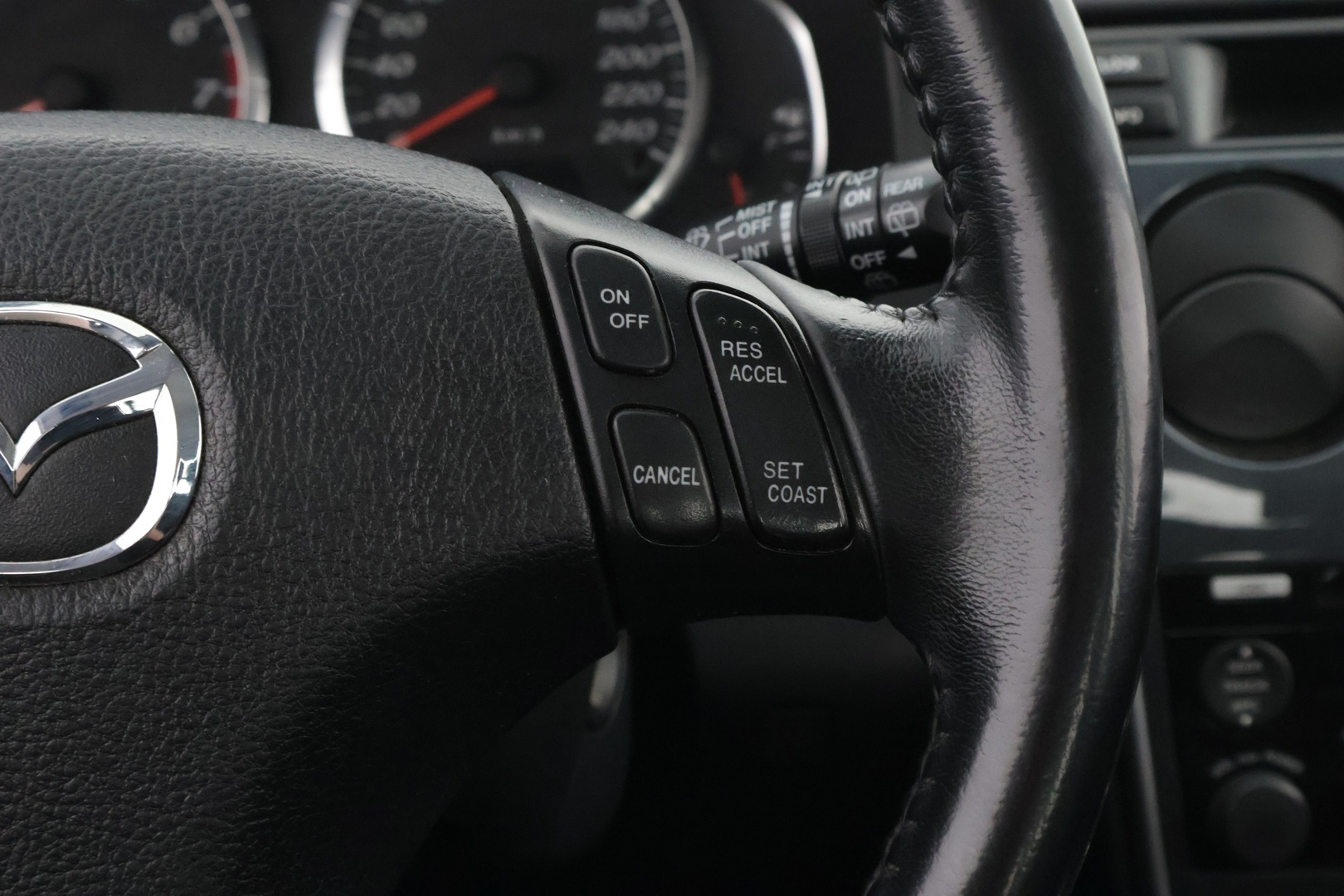 MAZDA 6 2006