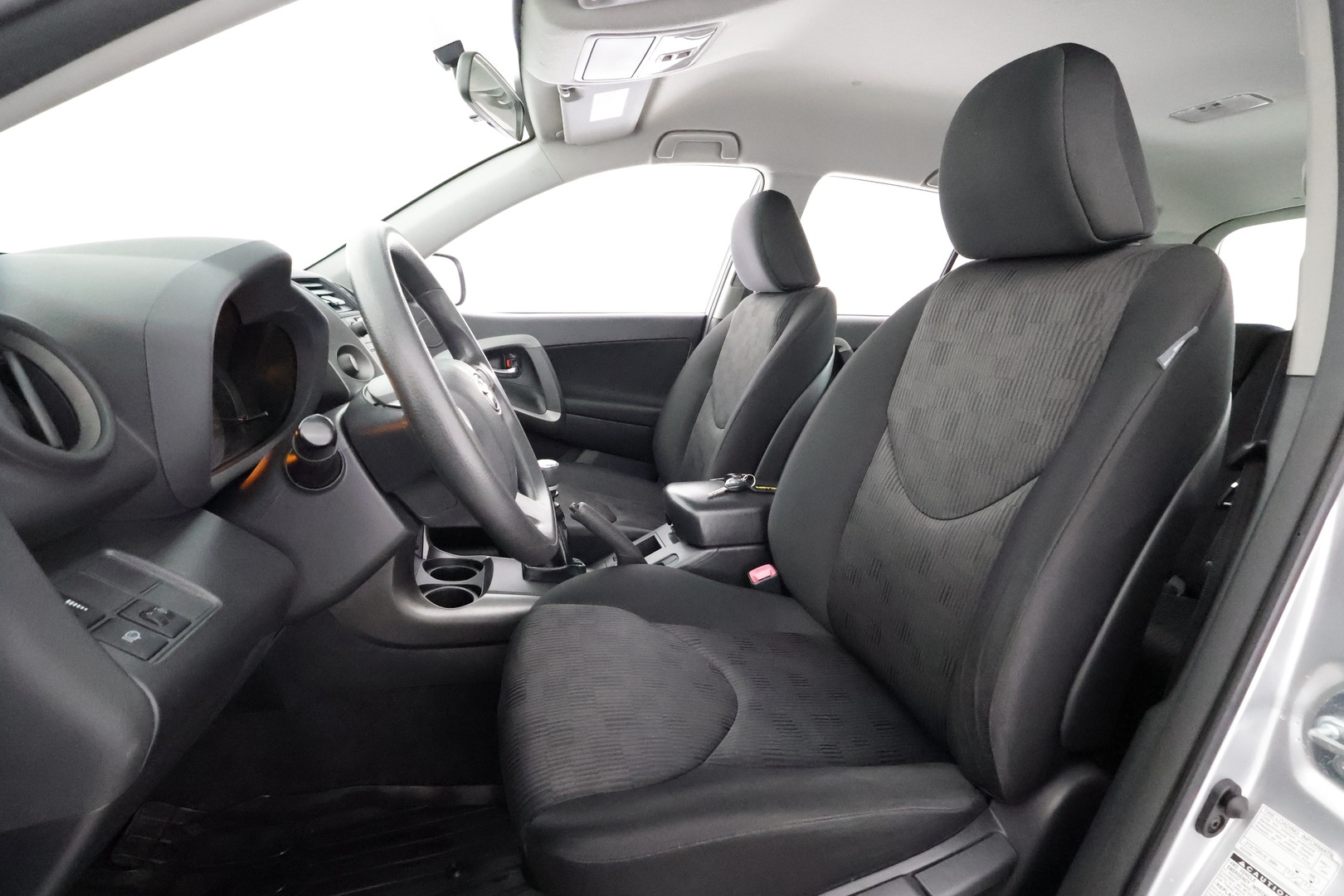 TOYOTA RAV4 2011