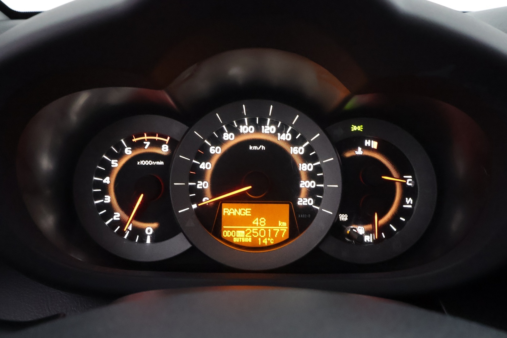 TOYOTA RAV4 2011