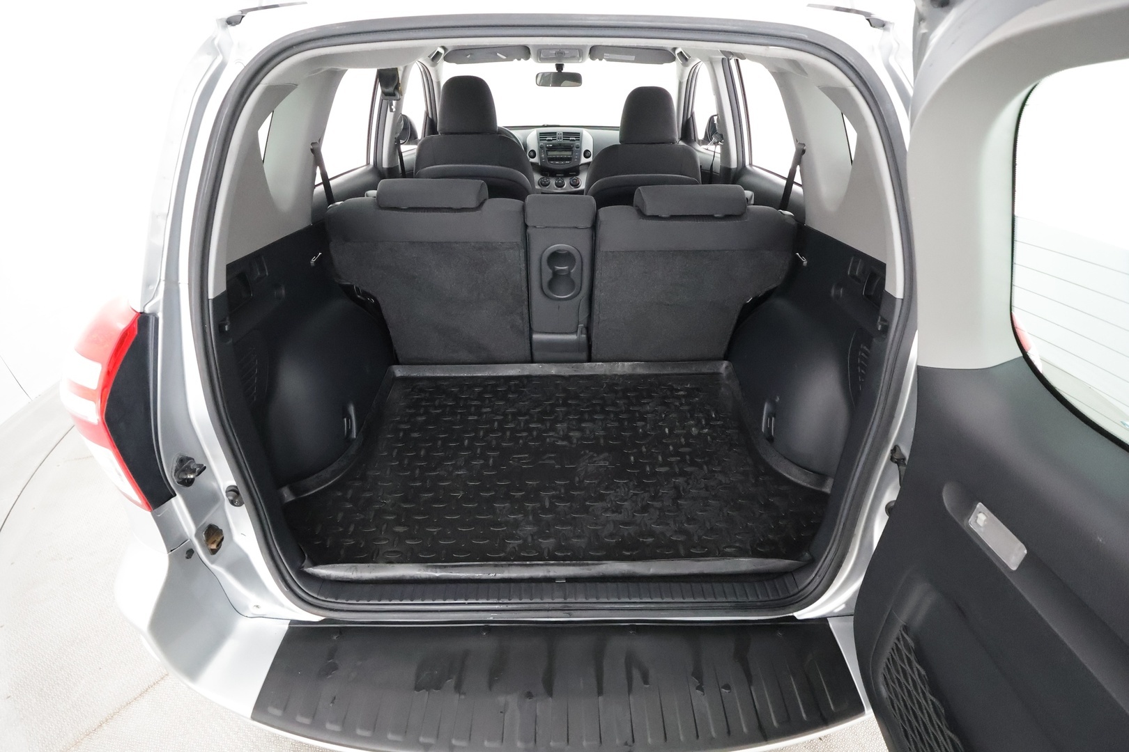 TOYOTA RAV4 2011