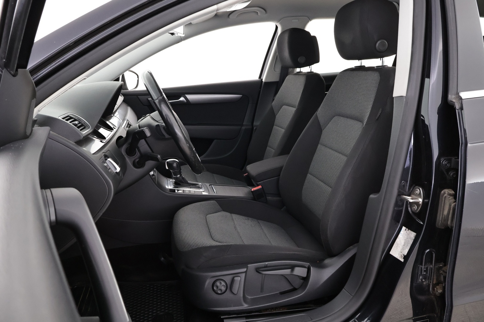 VOLKSWAGEN Passat 2013