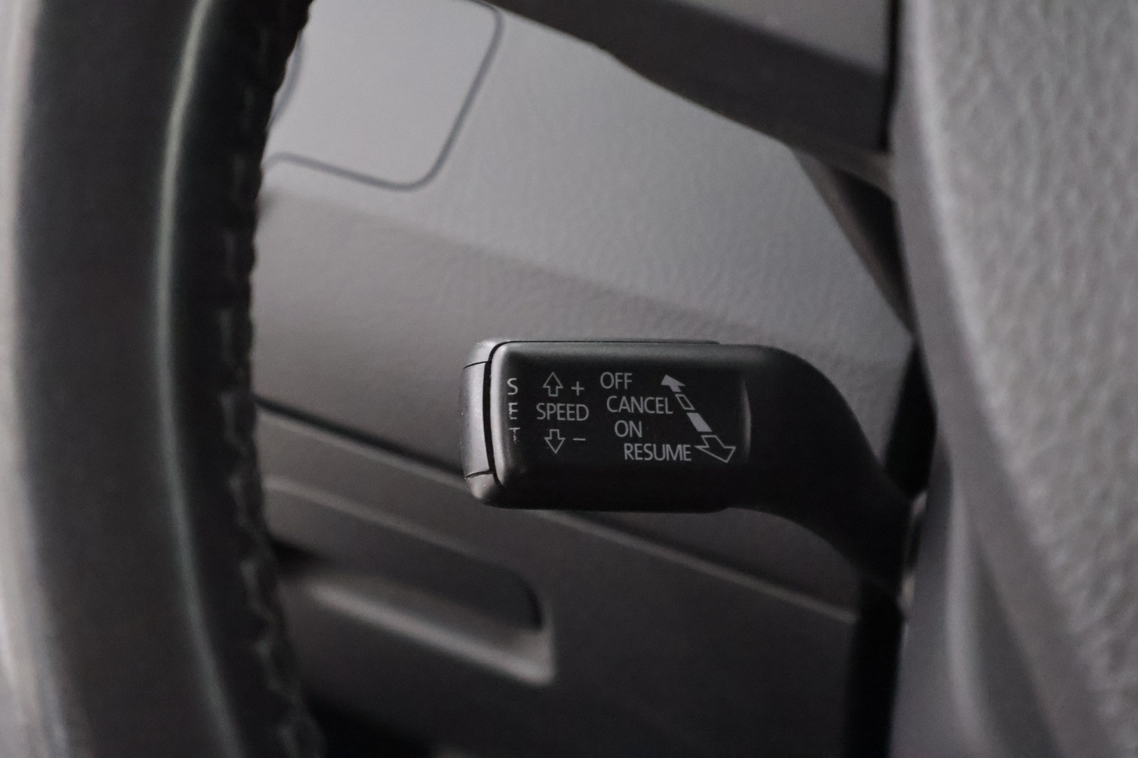 VOLKSWAGEN Passat 2013