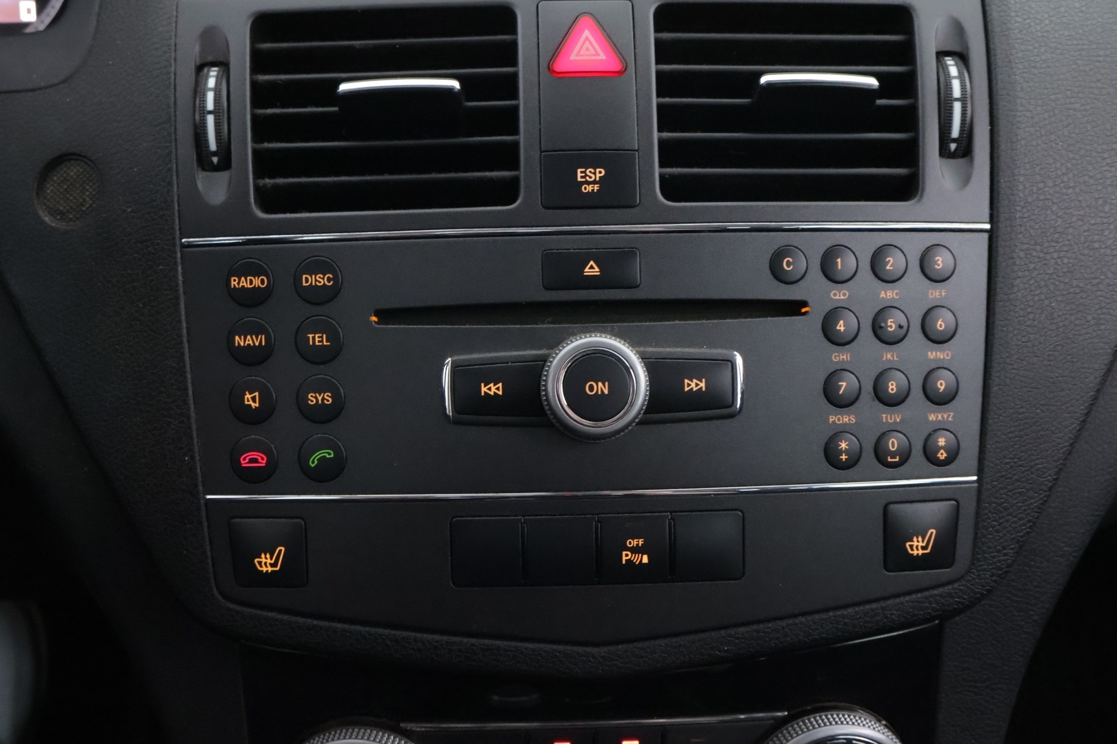 MERCEDES-BENZ C 2010