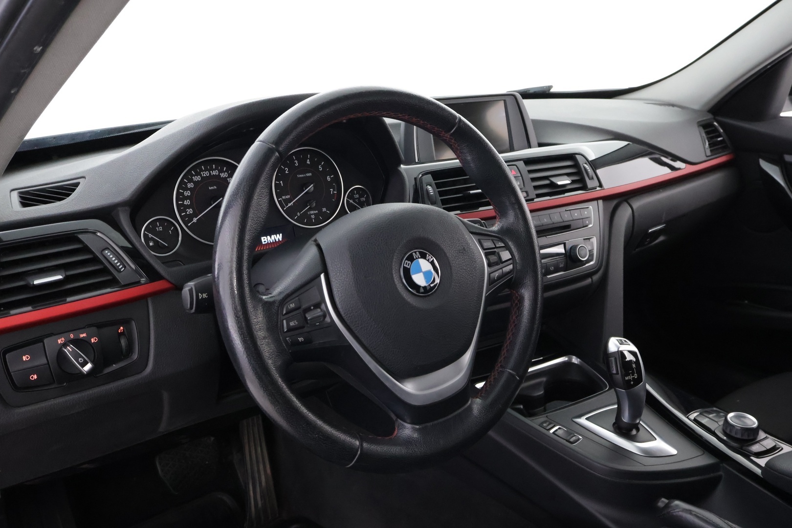 BMW 320 2015