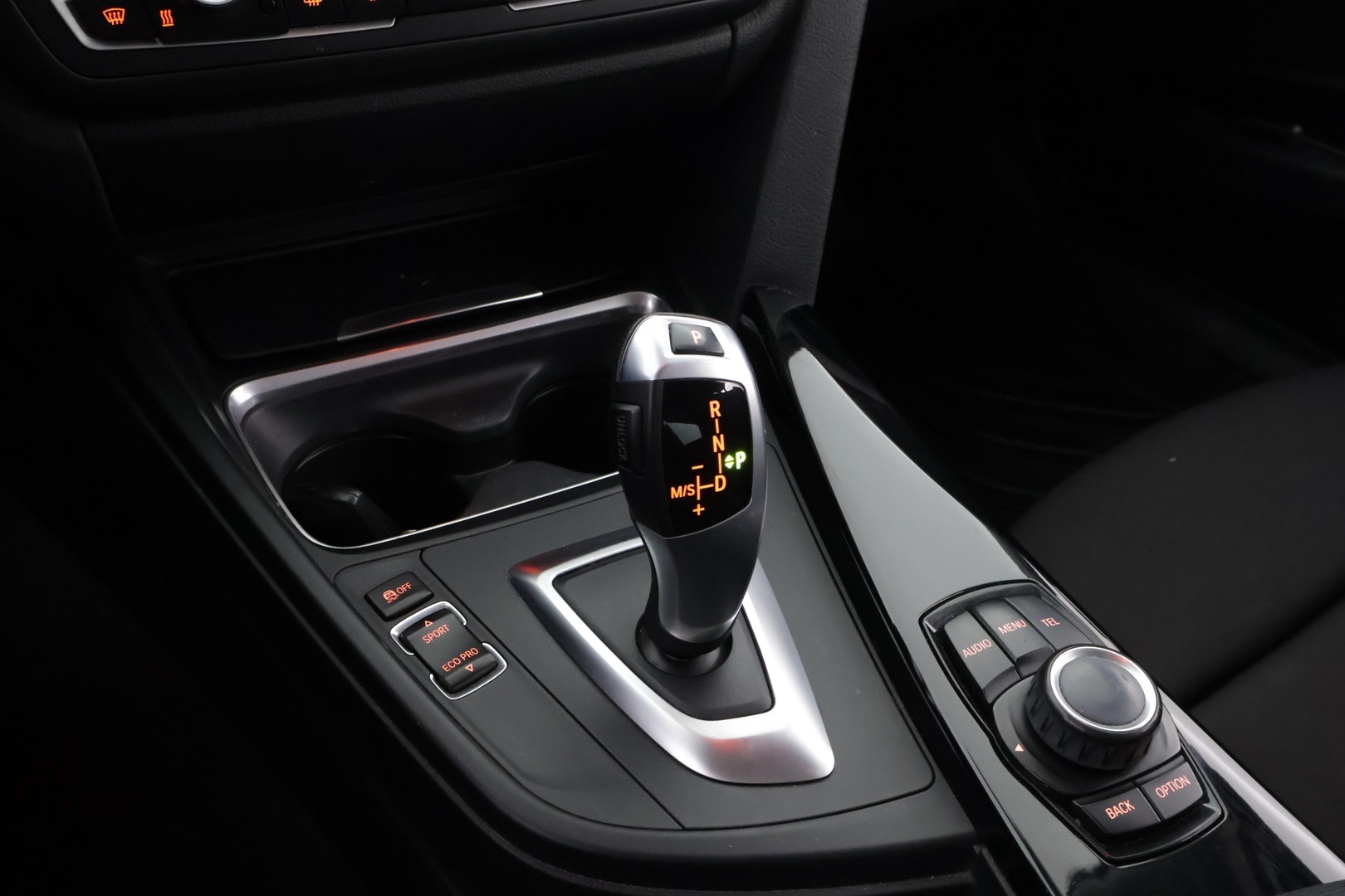 BMW 320 2015