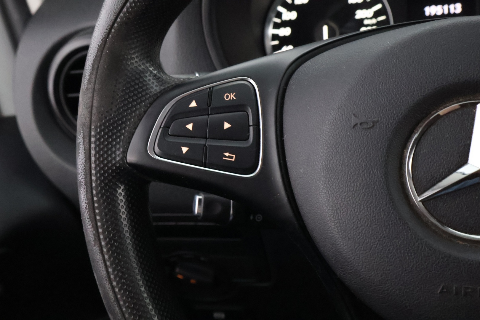 MERCEDES-BENZ Vito 2016