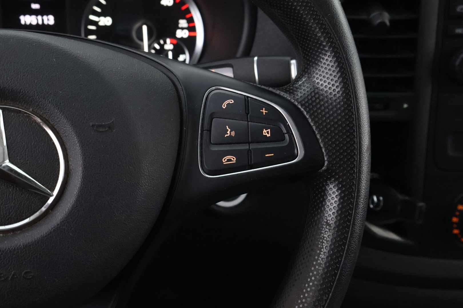 MERCEDES-BENZ Vito 2016