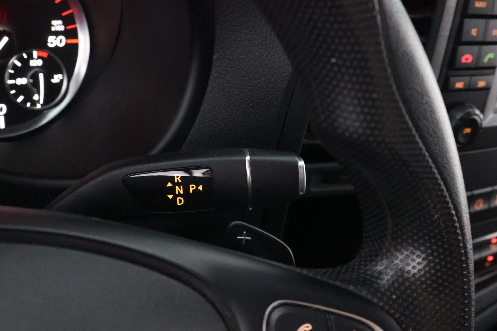 MERCEDES-BENZ Vito 2016