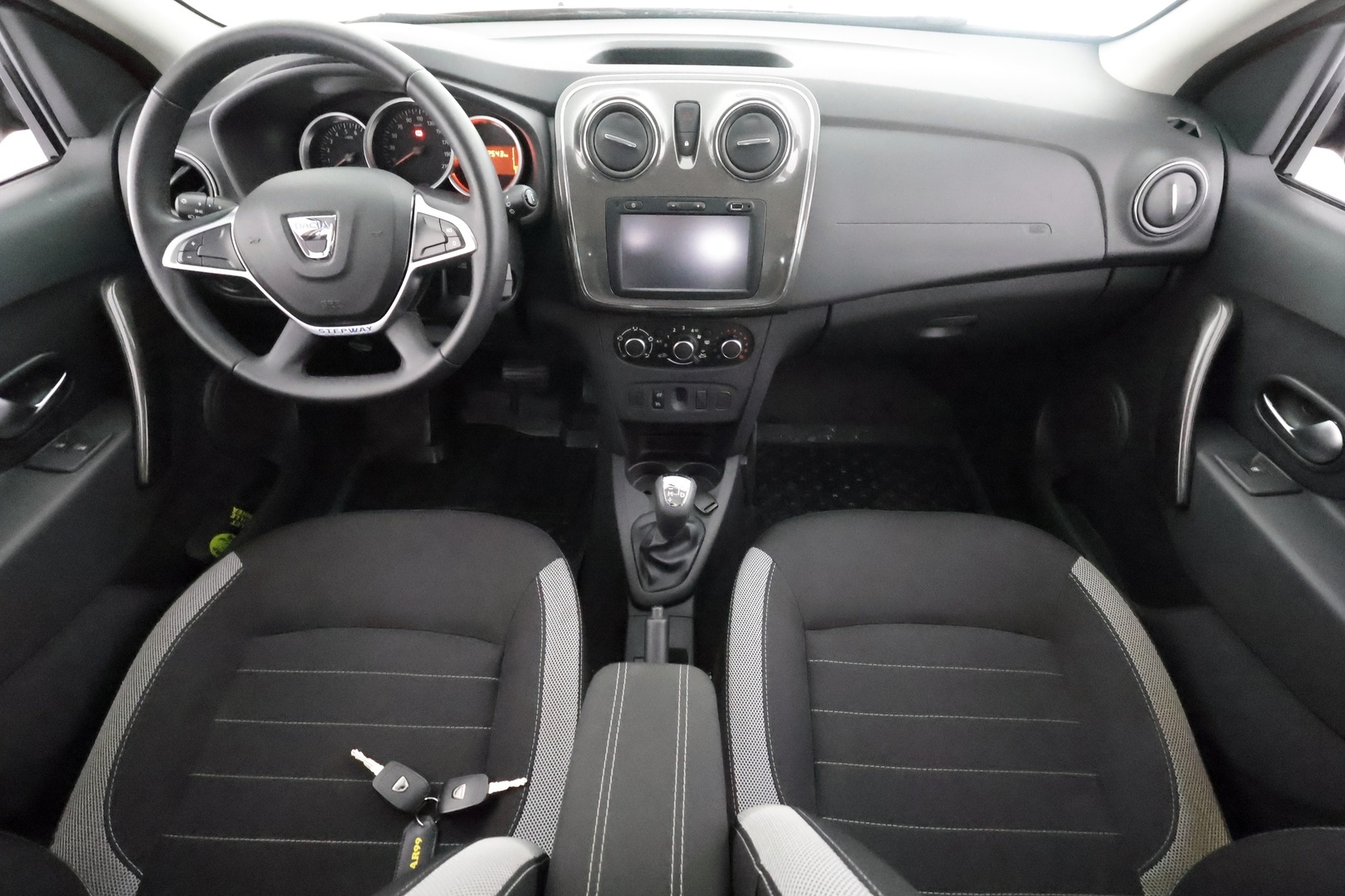 DACIA Sandero 2017