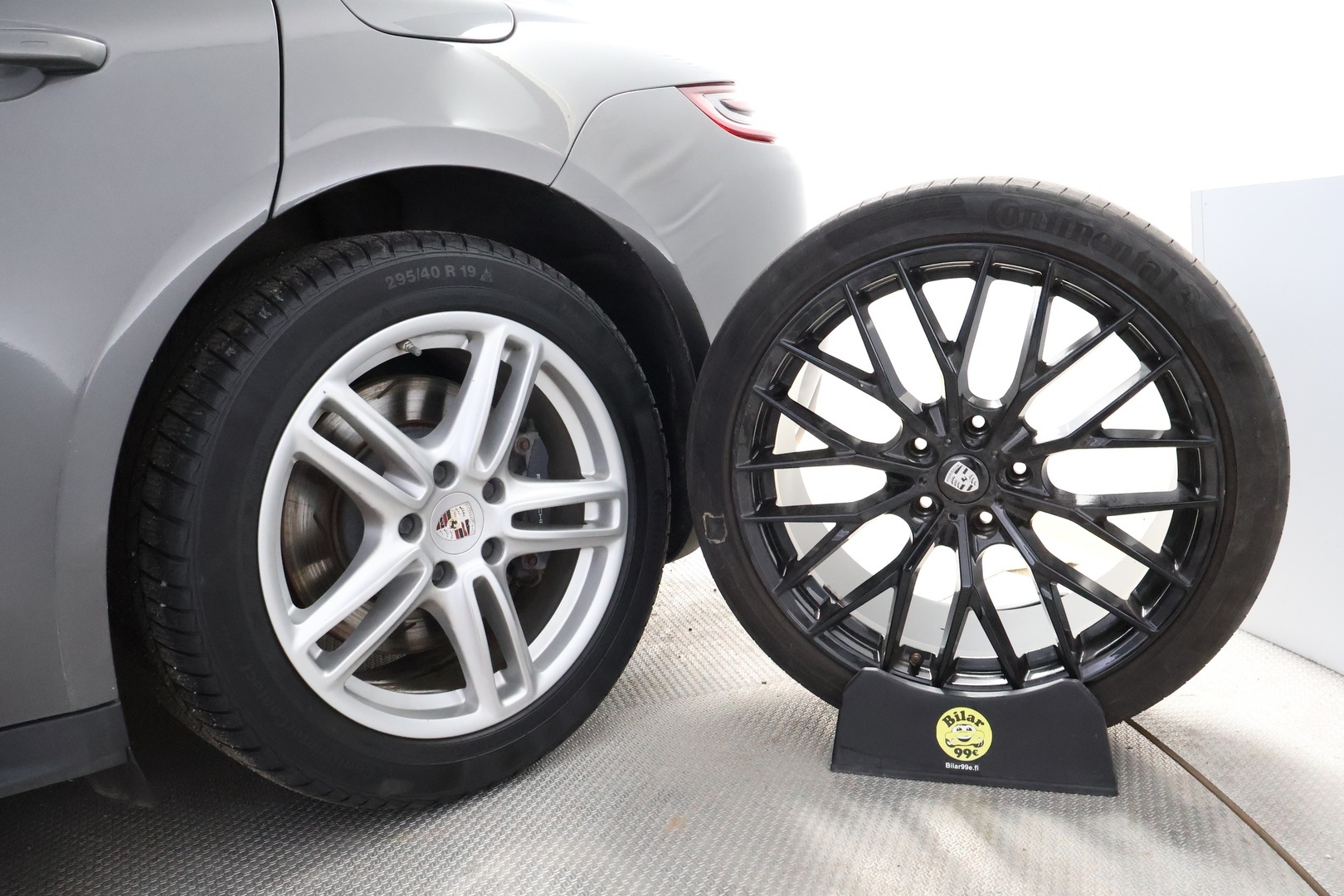 PORSCHE Panamera 2017