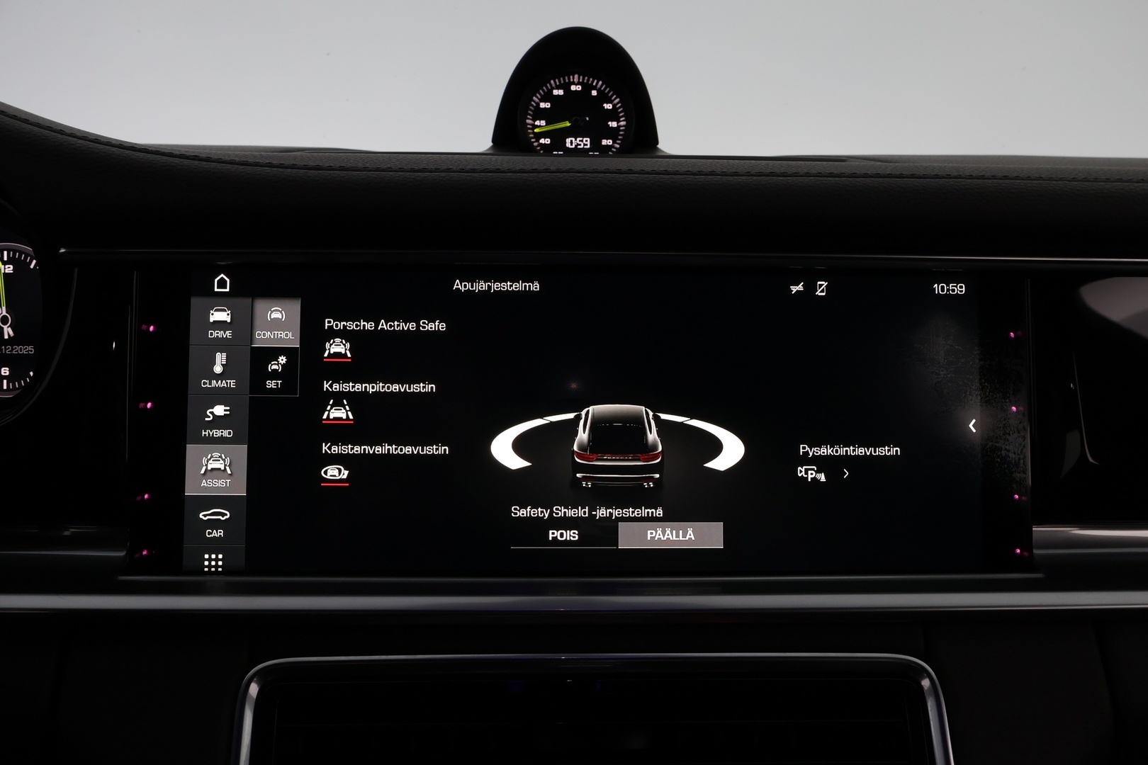 PORSCHE Panamera 2017