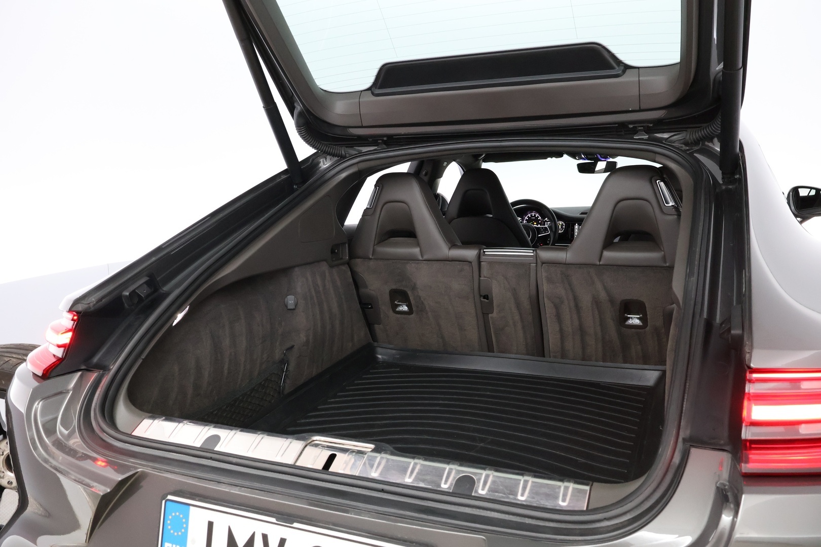 PORSCHE Panamera 2017