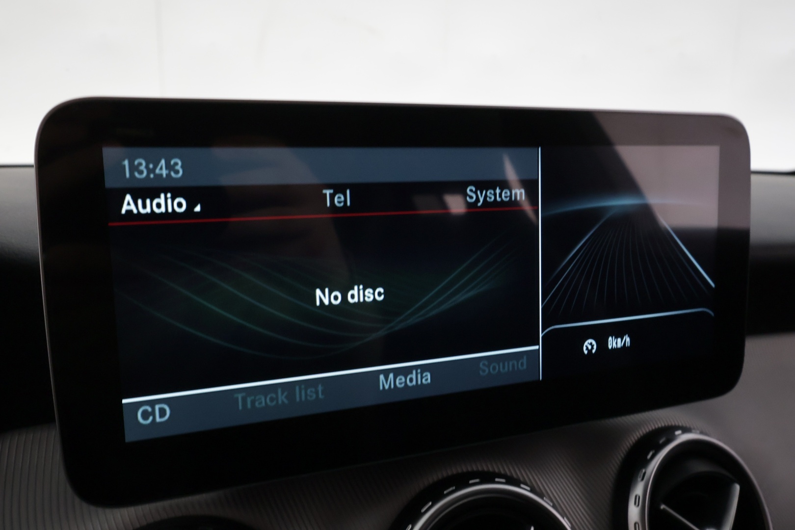 MERCEDES-BENZ GLA 2015