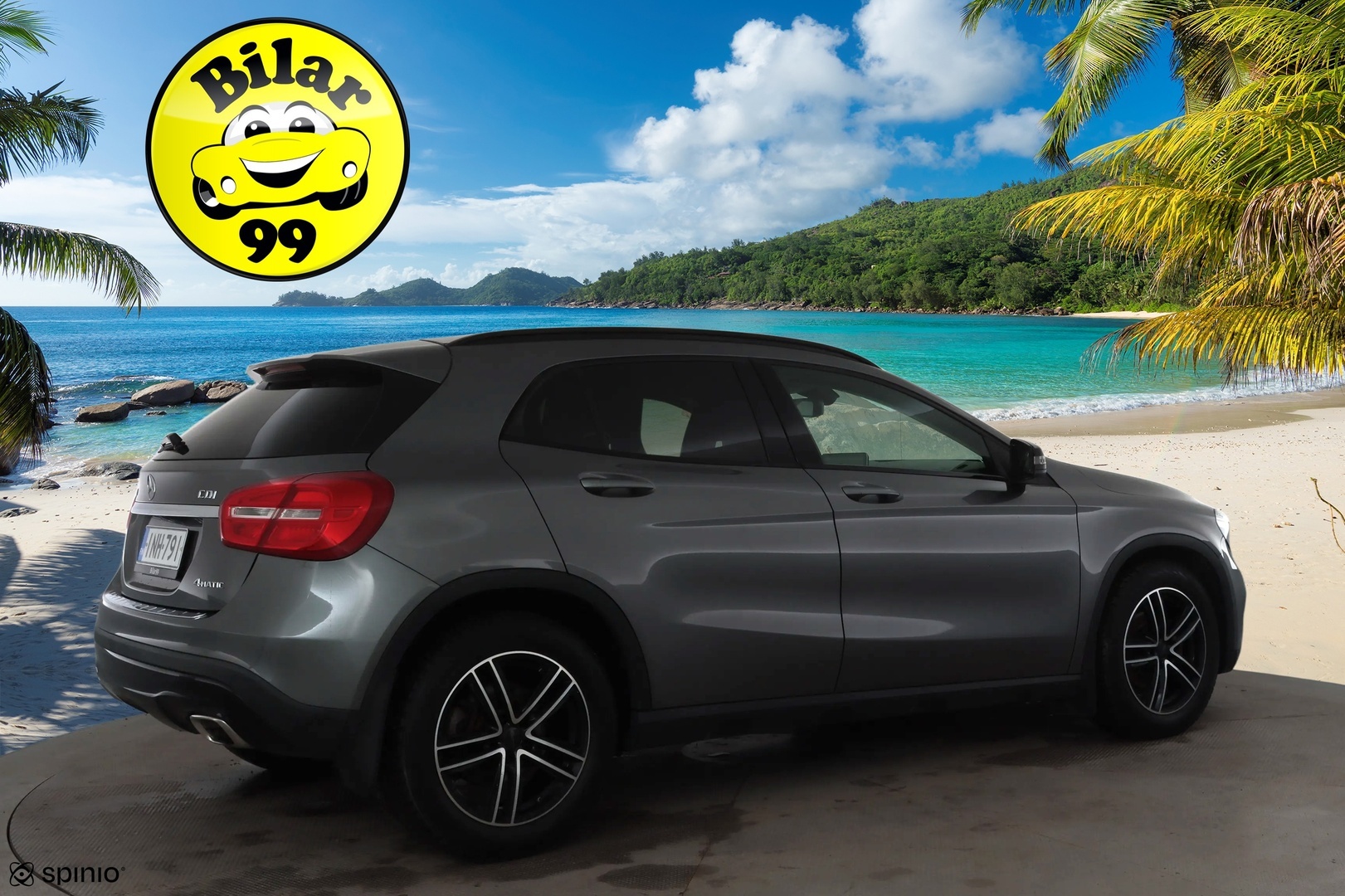 MERCEDES-BENZ GLA 2015