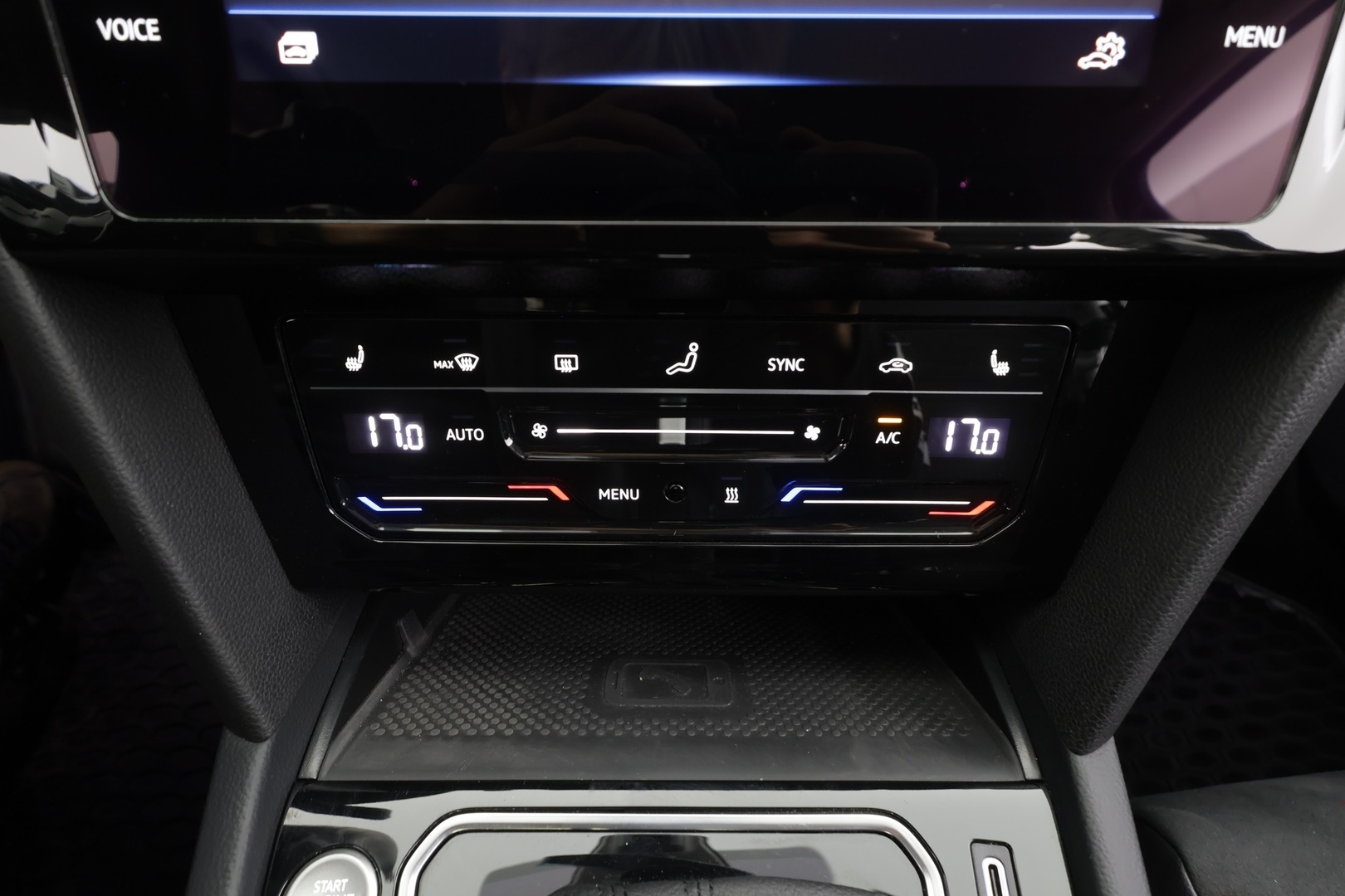 VOLKSWAGEN Passat 2022