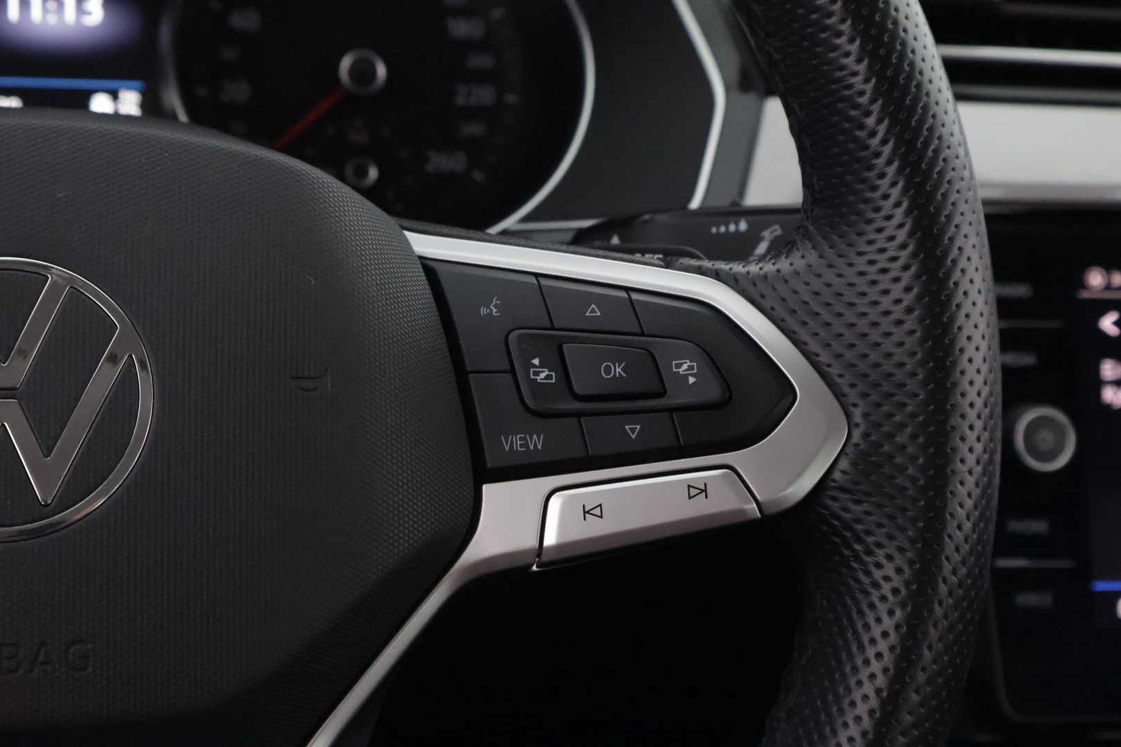 VOLKSWAGEN Passat 2022