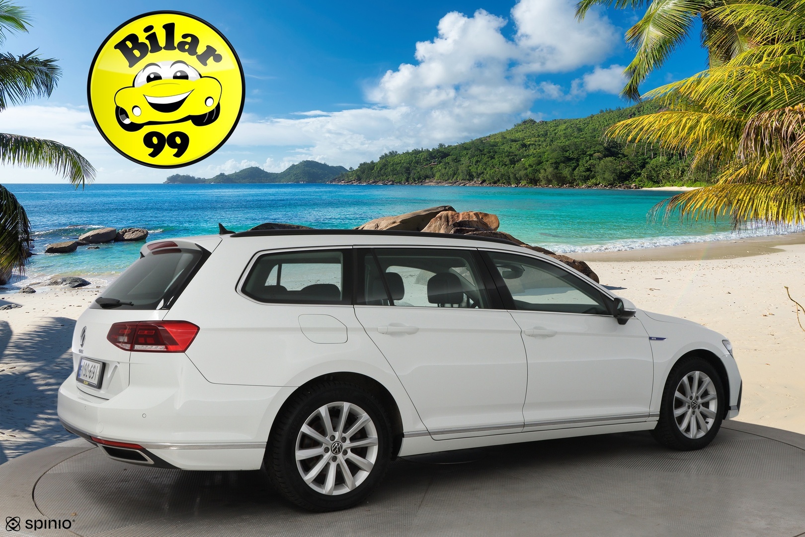 VOLKSWAGEN Passat 2022